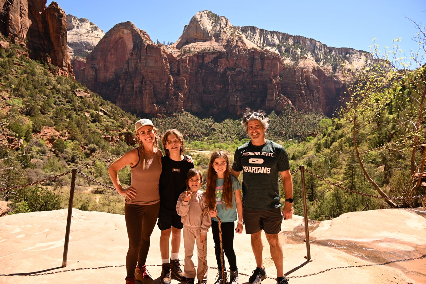Leone family arms wide open at Zion viewpoint